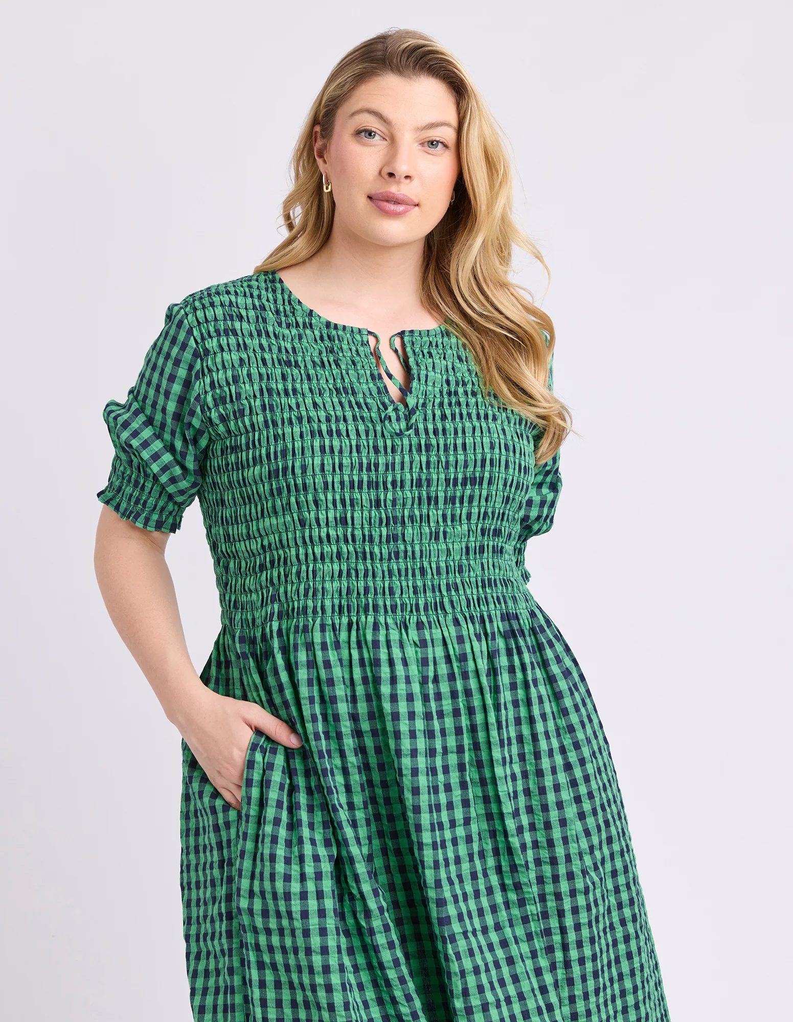Willa Dress Green & Navy Check - Image 3